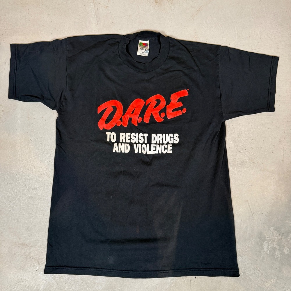Vintage 90s DARE To Resist Drugs and Violence T-Shirt Black Large Fruit of Loom